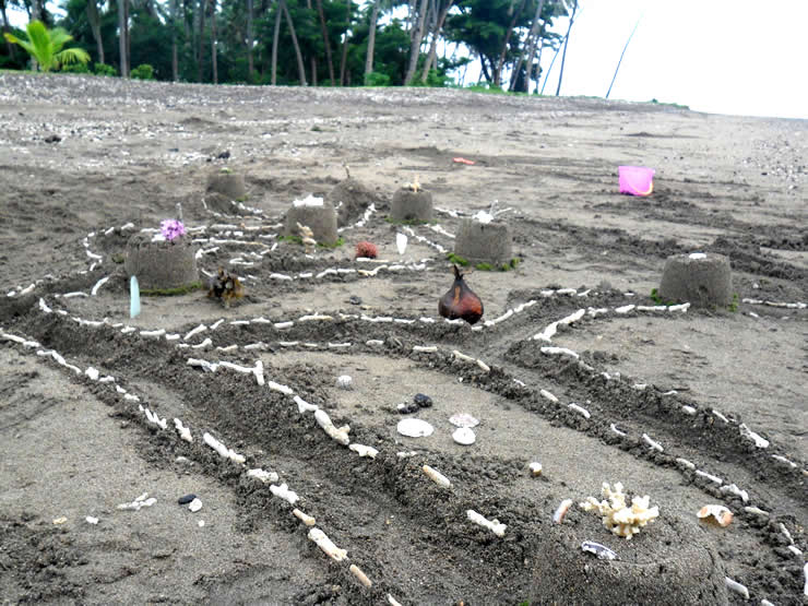 taveuni-beach-sandcastle